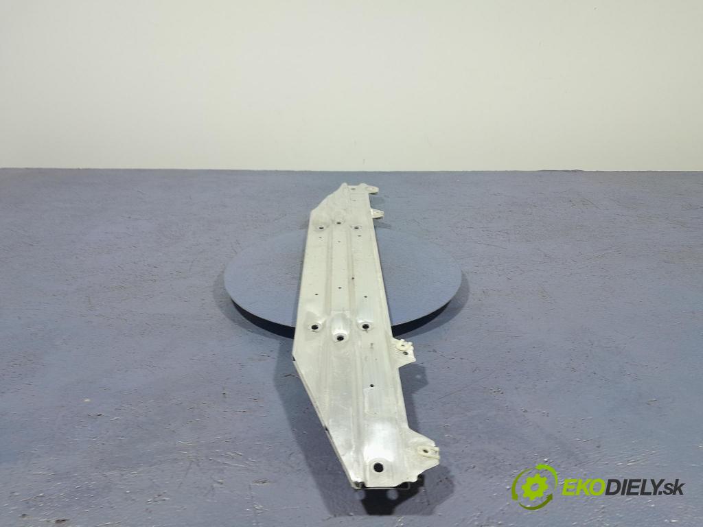 Bmw X3 2022 kryt Plast: podvozek: 7430818