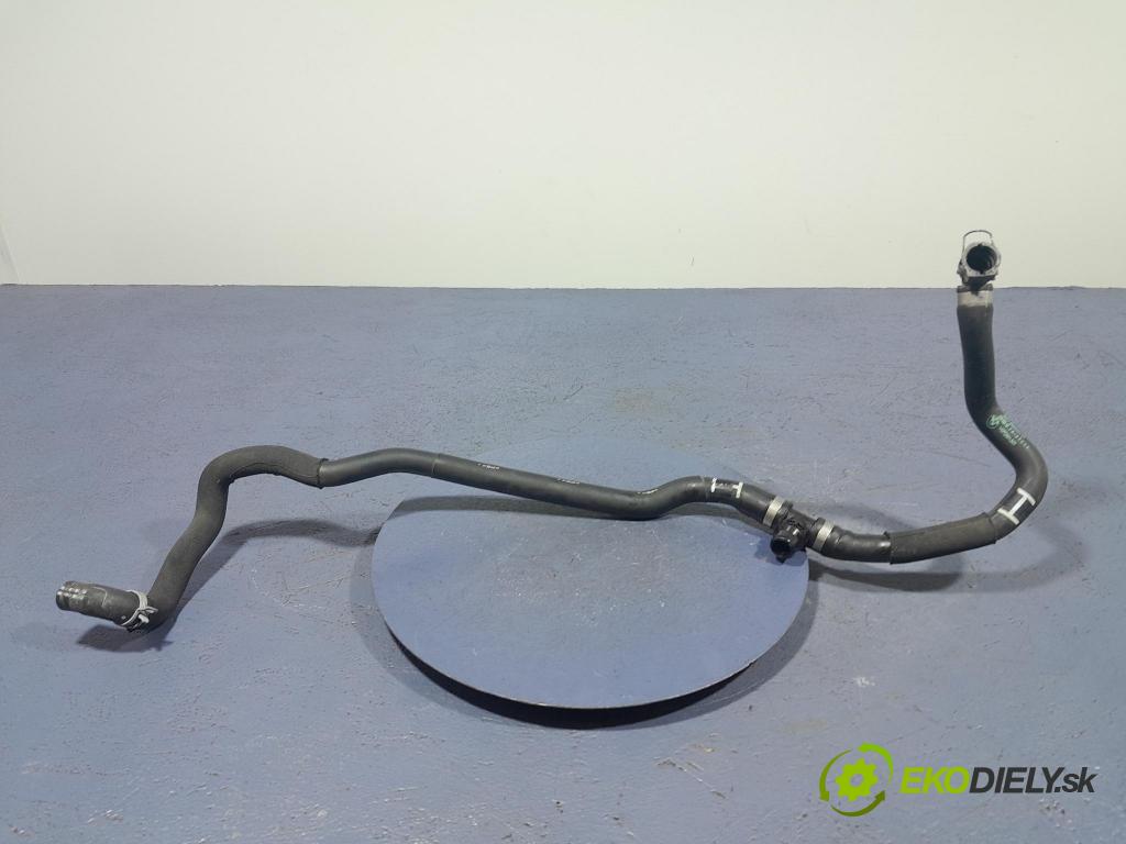 Bmw X3 2022 trubka Chladič: 6993464