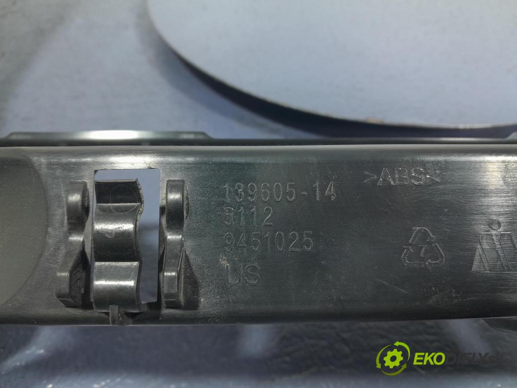 Bmw X3 2022 Upevnenie: narazník 9451025