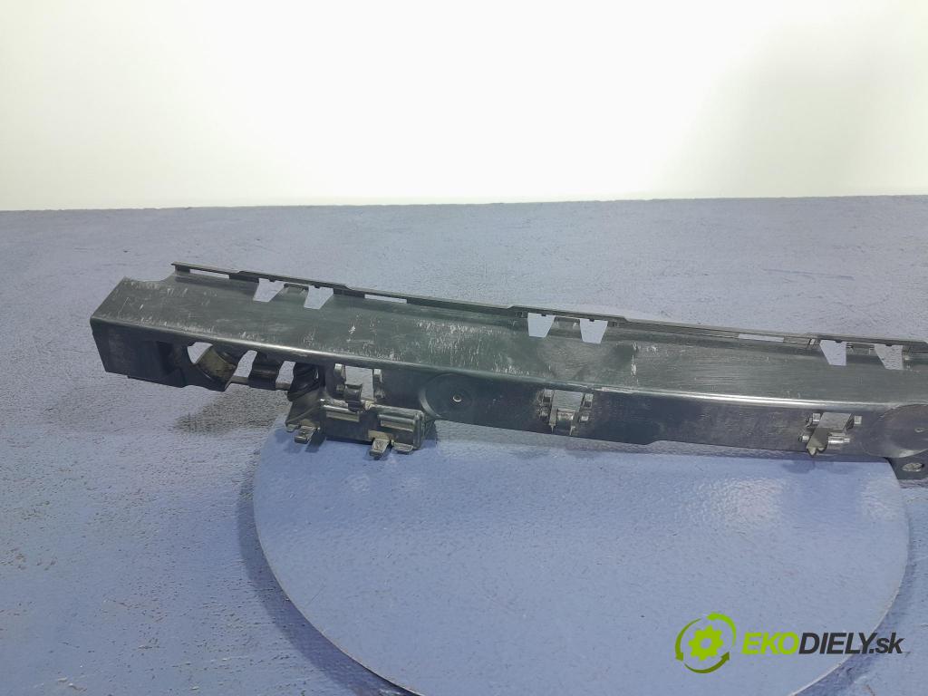 Bmw X3 2022 Upevnenie: narazník 9451026