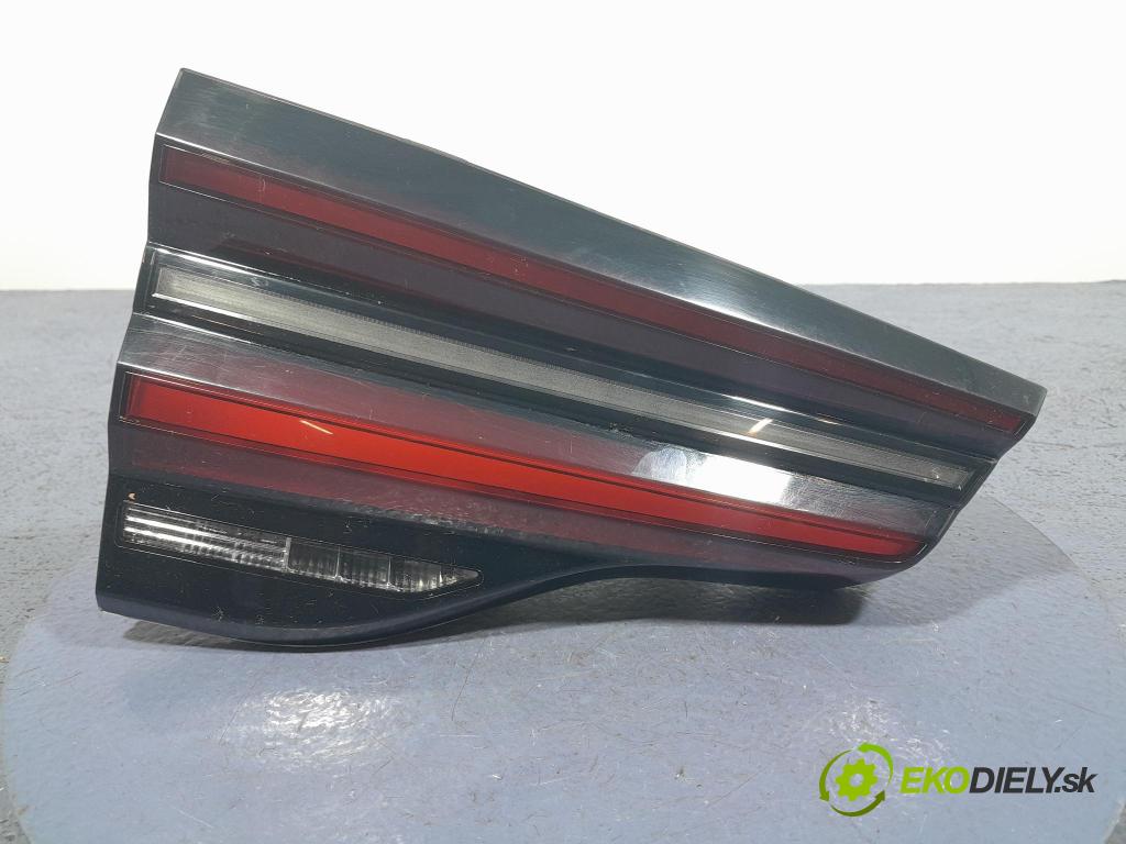Bmw X3 2022 svetlo / reflektor zad ľavá Vnútri: 9463055
