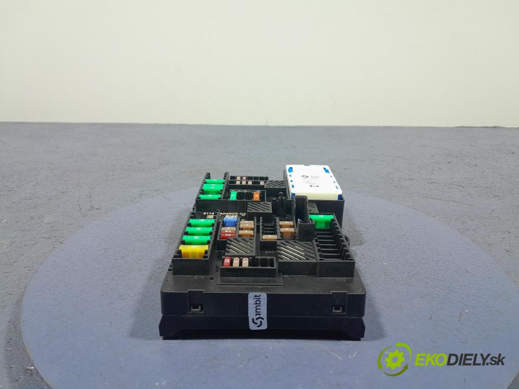 Bmw X3 2022 skrinka Poistky: 5A04502