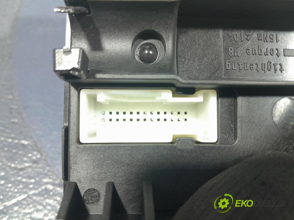 Bmw X3 2022 skrinka Poistky: 5A04502