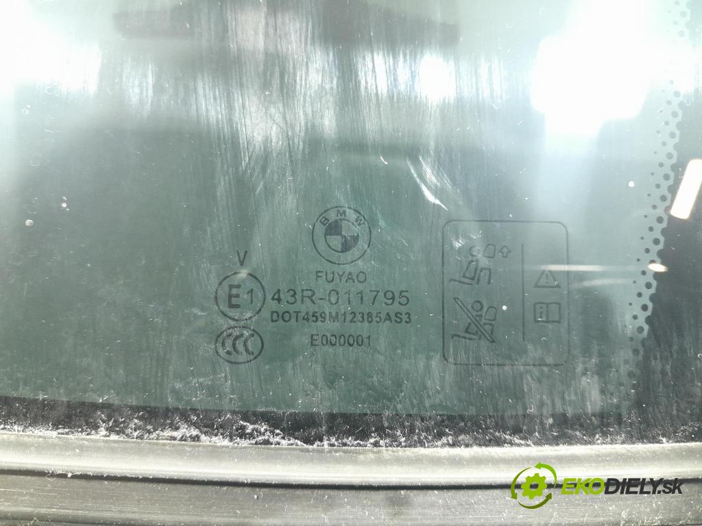 Bmw X3 2022 sklo dveře Zad: levé 7410055