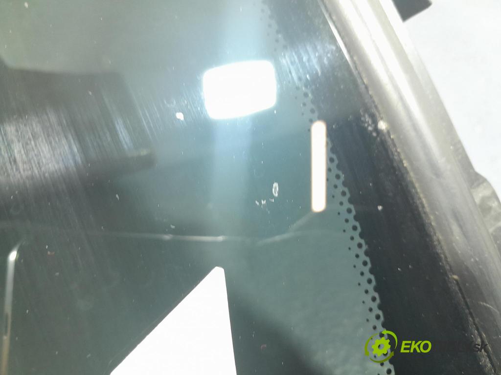 Bmw X3 2022 sklo dveře Zad: levé 7410055