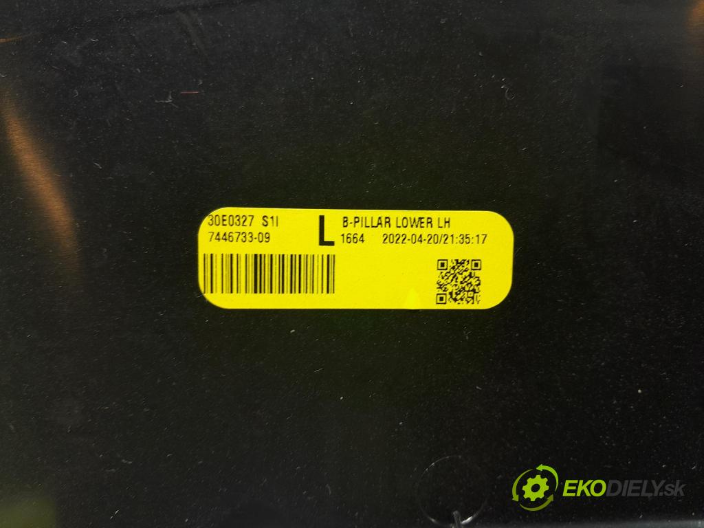 Bmw X3 2022 kryt Plast: Interiéry: 7396431