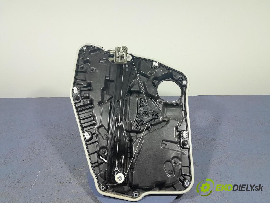 Bmw X3 2022 mechanismus stahování Sklenka: Zad: v pravo: 4A1C9B2