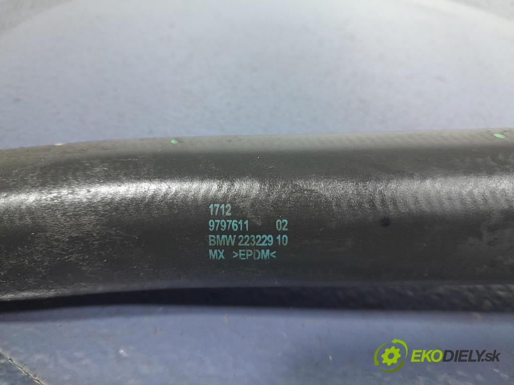 Bmw X3 2022 rúrka Chladič: 9797611