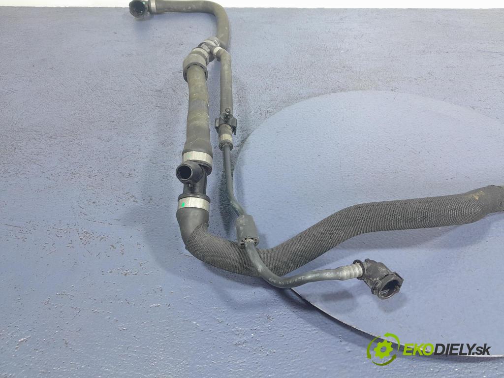 Bmw X3 2022 trubka Chladič: 5A022E1