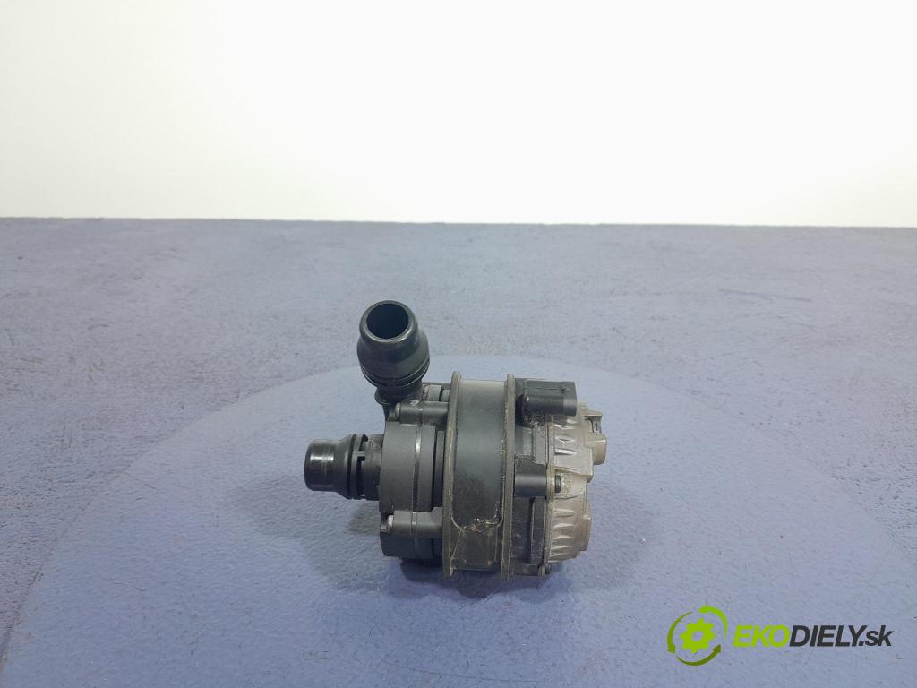 Bmw X3 2022 čerpadlo Voda: 8651288