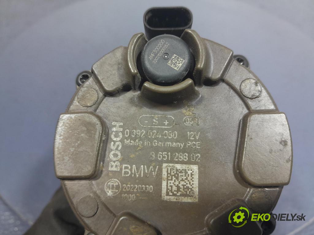 Bmw X3 2022 čerpadlo Voda: 8651288