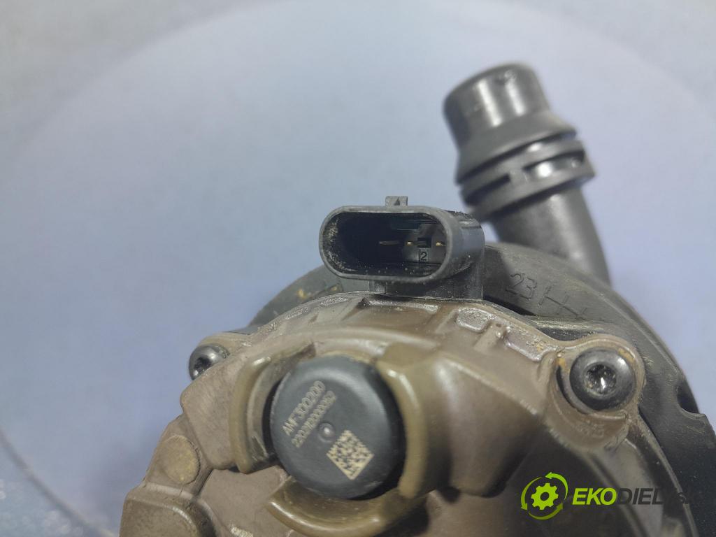 Bmw X3 2022 čerpadlo Voda: 8651288