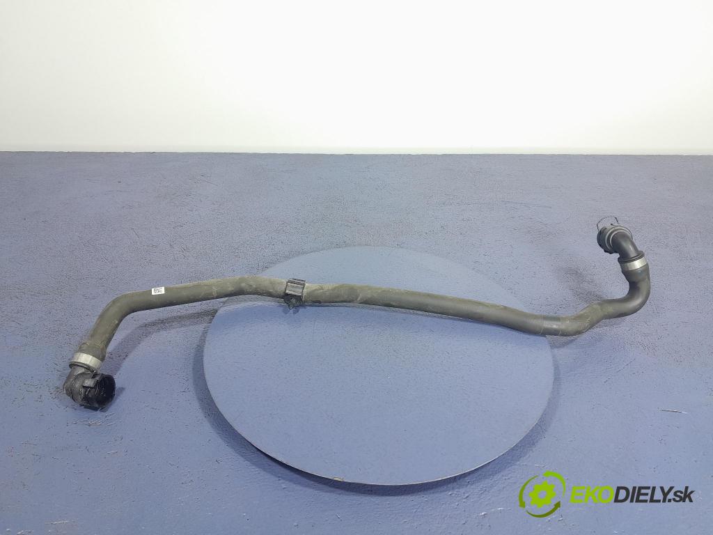 Bmw X3 2022 trubka Chladič: 9894745