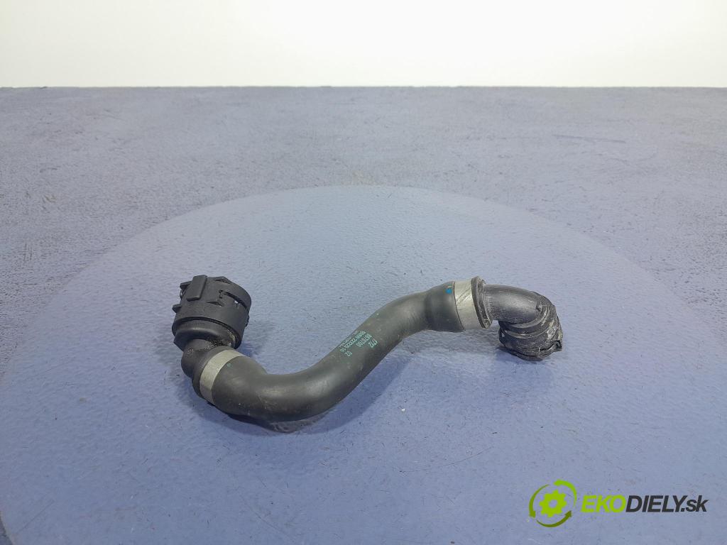 Bmw X3 2022 trubka Chladič: 8670700