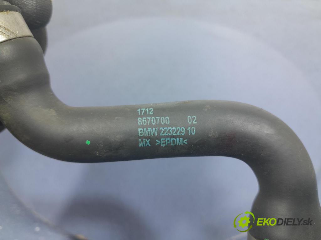 Bmw X3 2022 trubka Chladič: 8670700