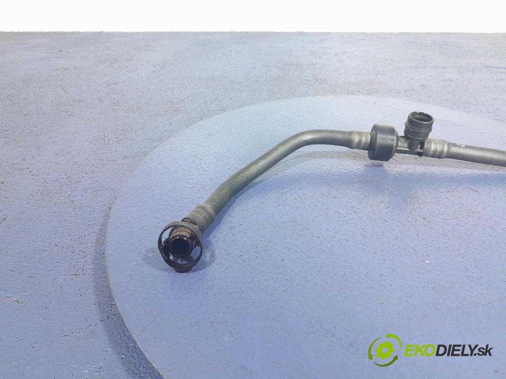 Bmw X3 2022 trubka Vzduch: 8665277