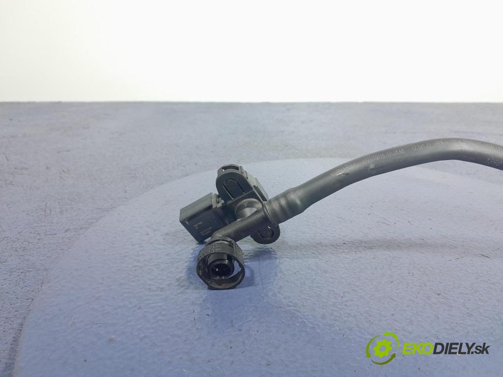Bmw X3 2022 trubka Vzduch: 8665236