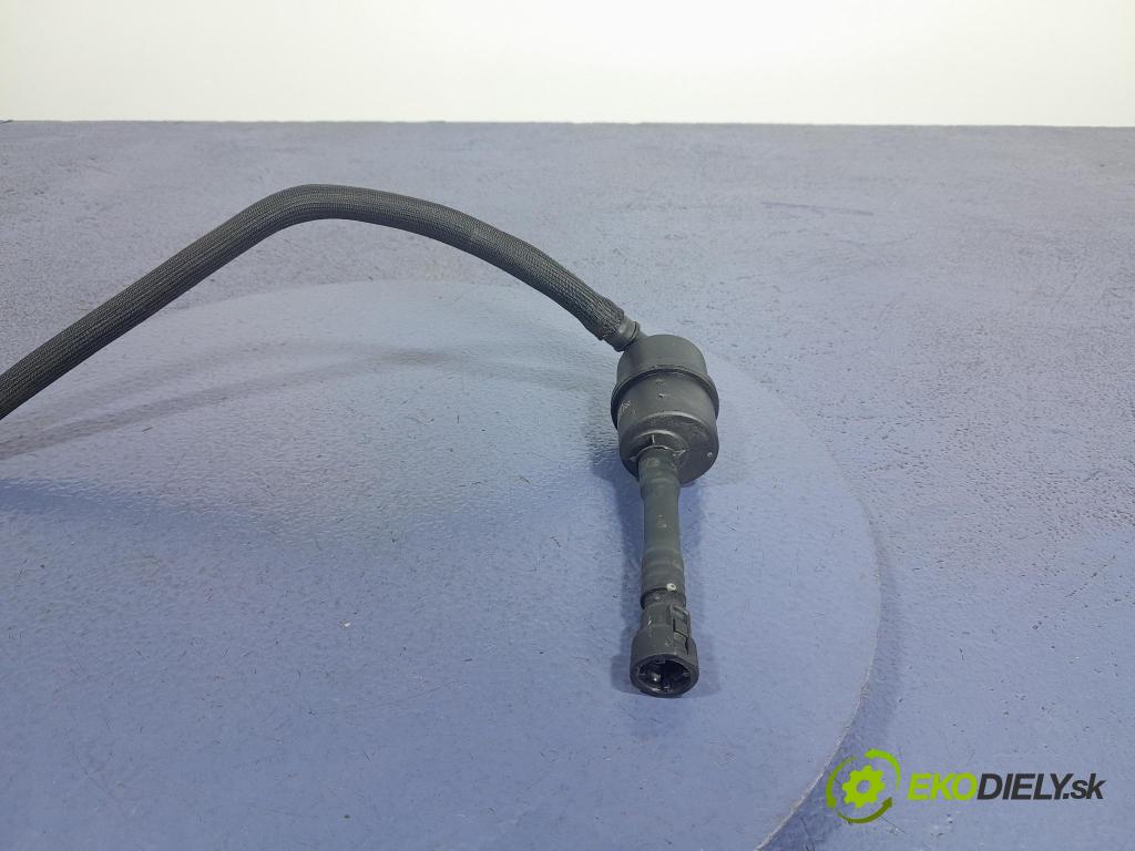 Bmw X3 2022 trubka Vzduch: 8677760