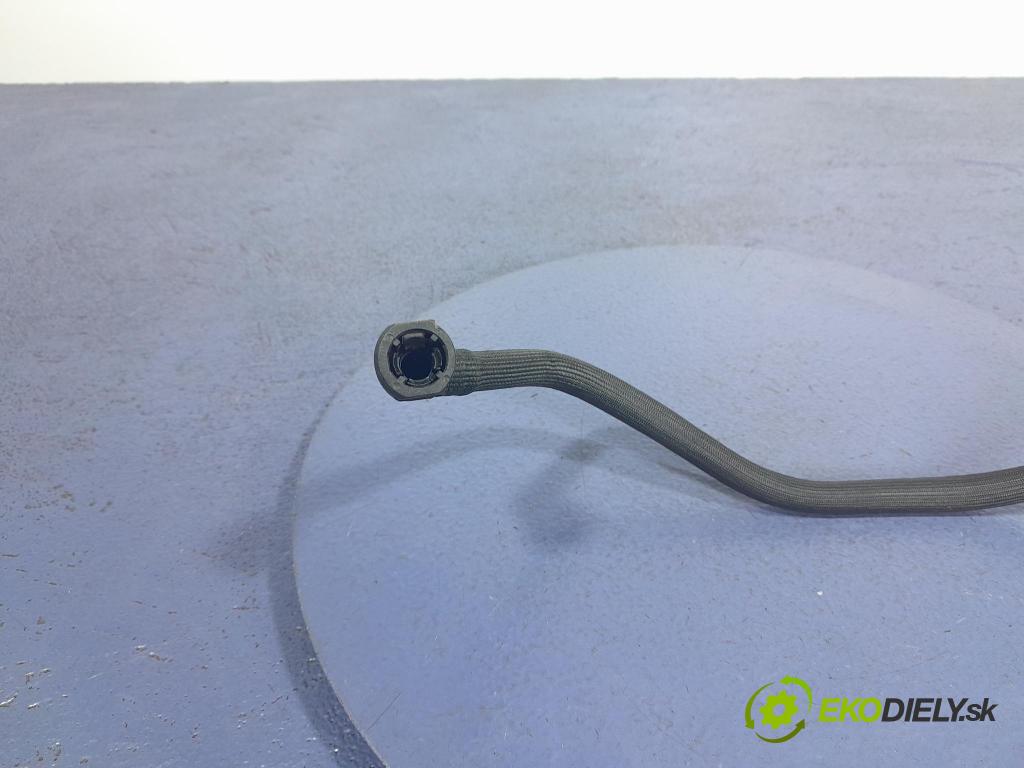 Bmw X3 2022 trubka Vzduch: 8677760