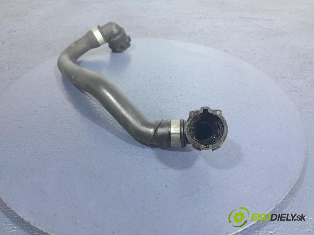 Bmw X3 2022 trubka Chladič: 9894757