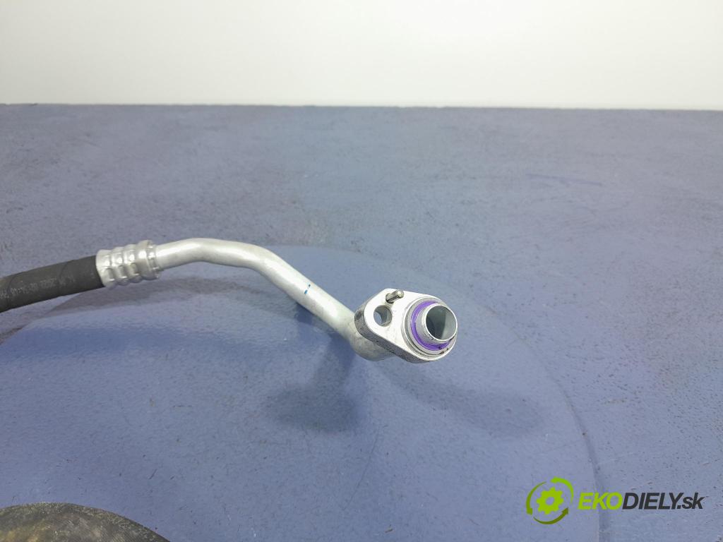 Bmw X3 2022 rúrka Klimatizácia: 9868409