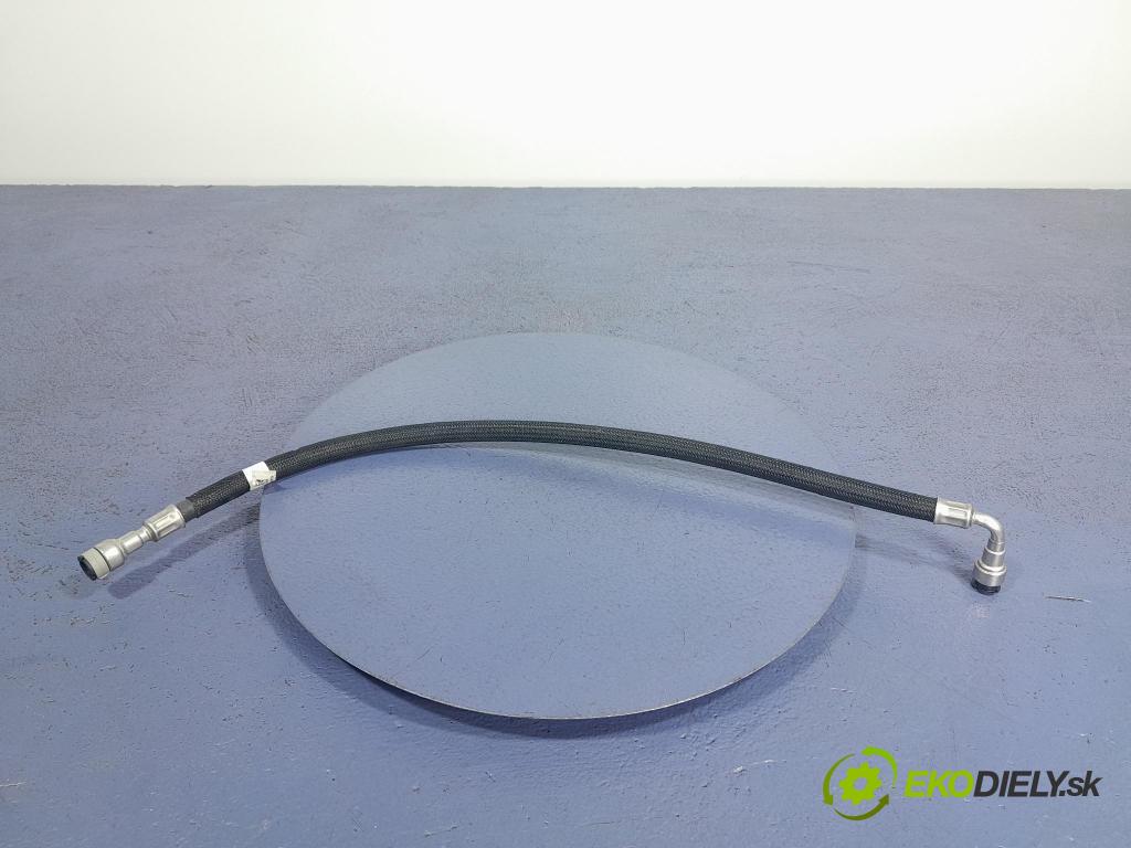 Bmw X3 2022 rúrka paliva 8678407