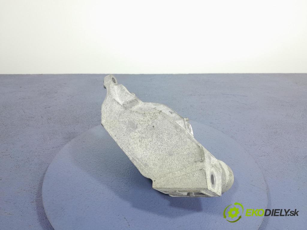 Bmw X3 2022 Vankúš/: držiak Motor: 6864595