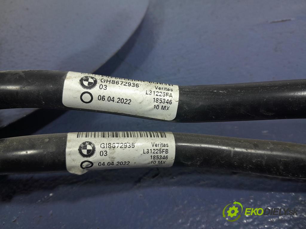 Bmw X3 2022 trubka Olejový: 8672935