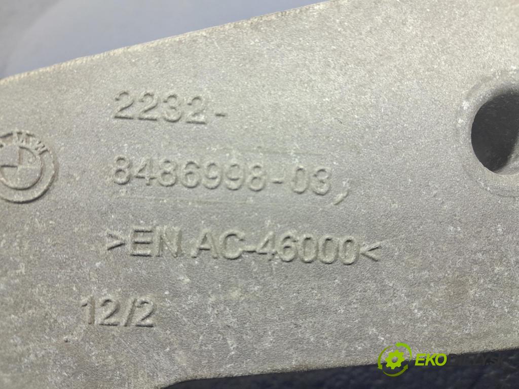 Bmw X3 2022 Polštář: / Tlapka: Truhly: Ozubené kola: 8486998