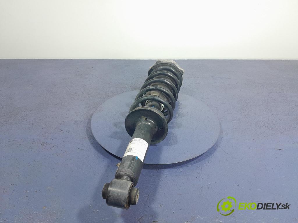 Bmw X3 2022 tlumič Zad: pravy 6871801