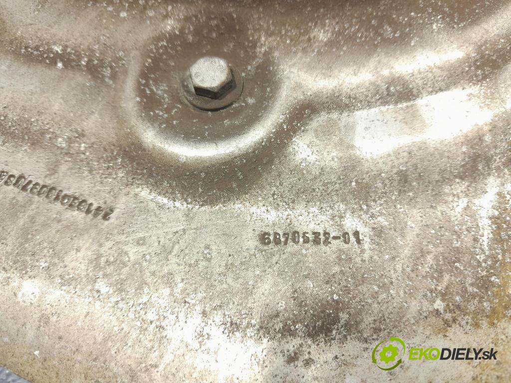 Bmw X3 2022 náboj levá 6871030