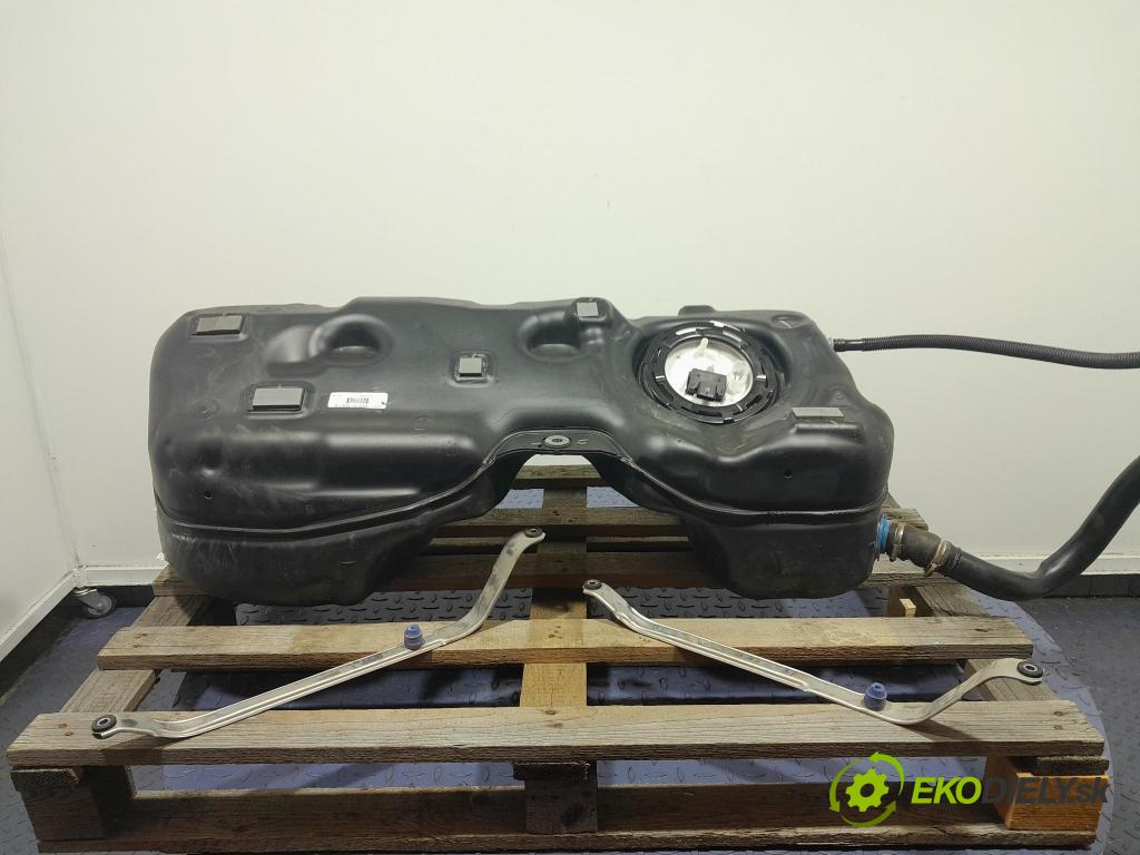 Bmw X3 2022 Nádrž: Paliva: 9897885
