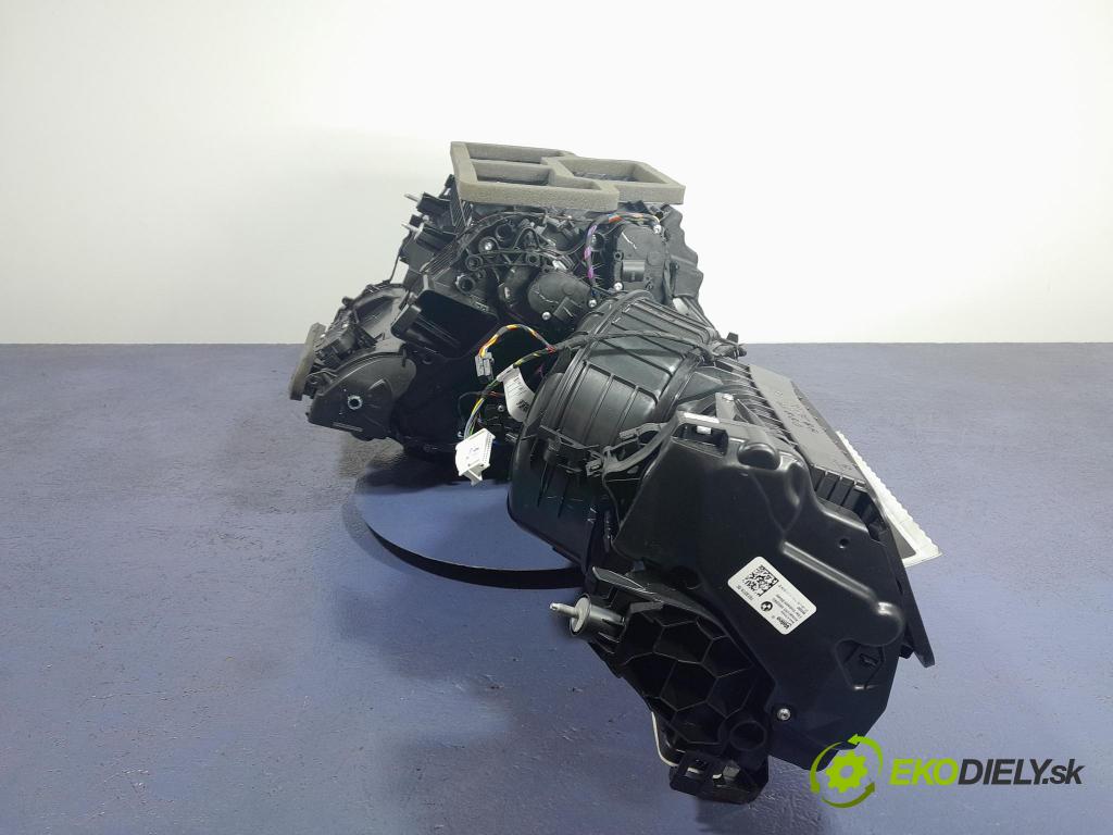 Bmw X3 2022 radiátor 7942068