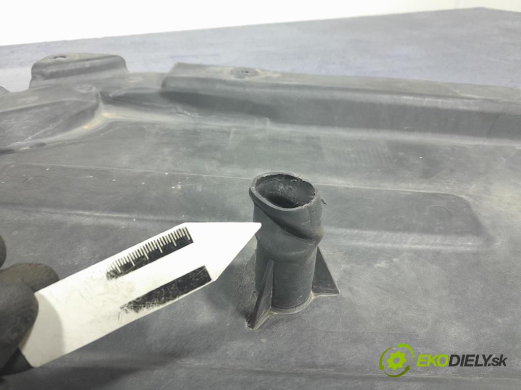 Bmw X3 2022 kryt Plast: podvozek: 7394809