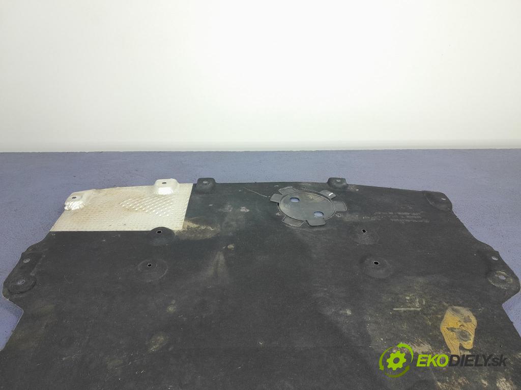 Bmw X3 2022 kryt Plast: podvozek: 7417386