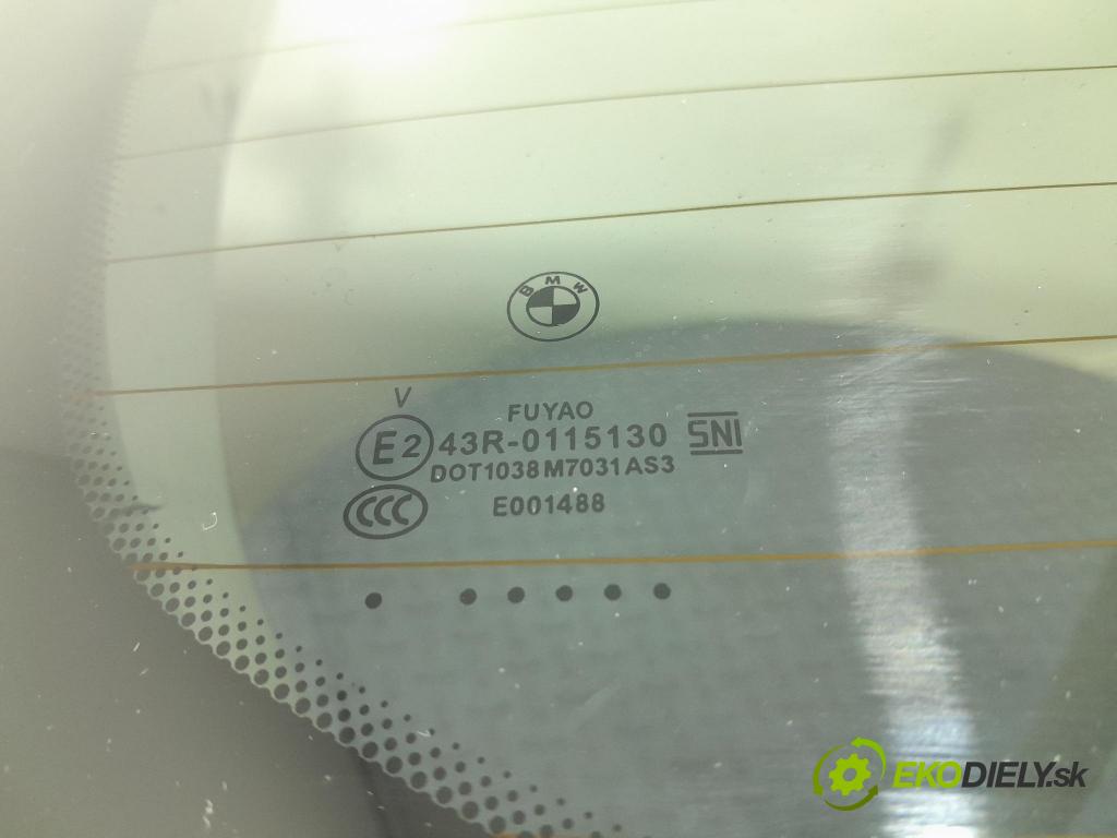 Bmw X3 2022 zadní dveře kufra: kufr