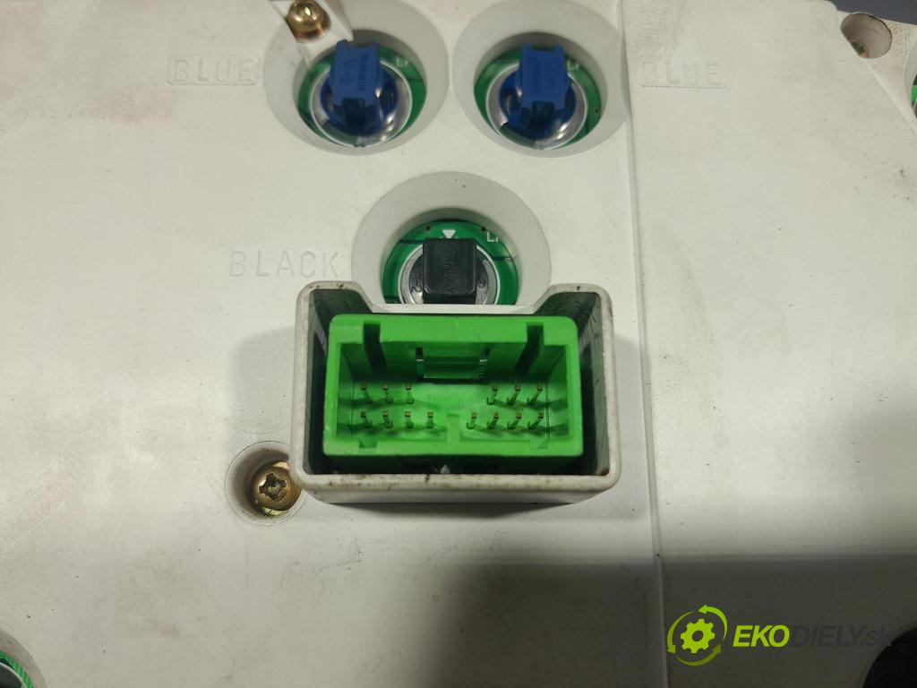 Volvo S80 2000 Přístrojová deska 9472452