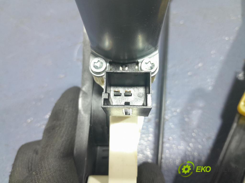 Porsche Cayenne 2019 mechanismus stahování Sklenka: před Levý: 760837461D