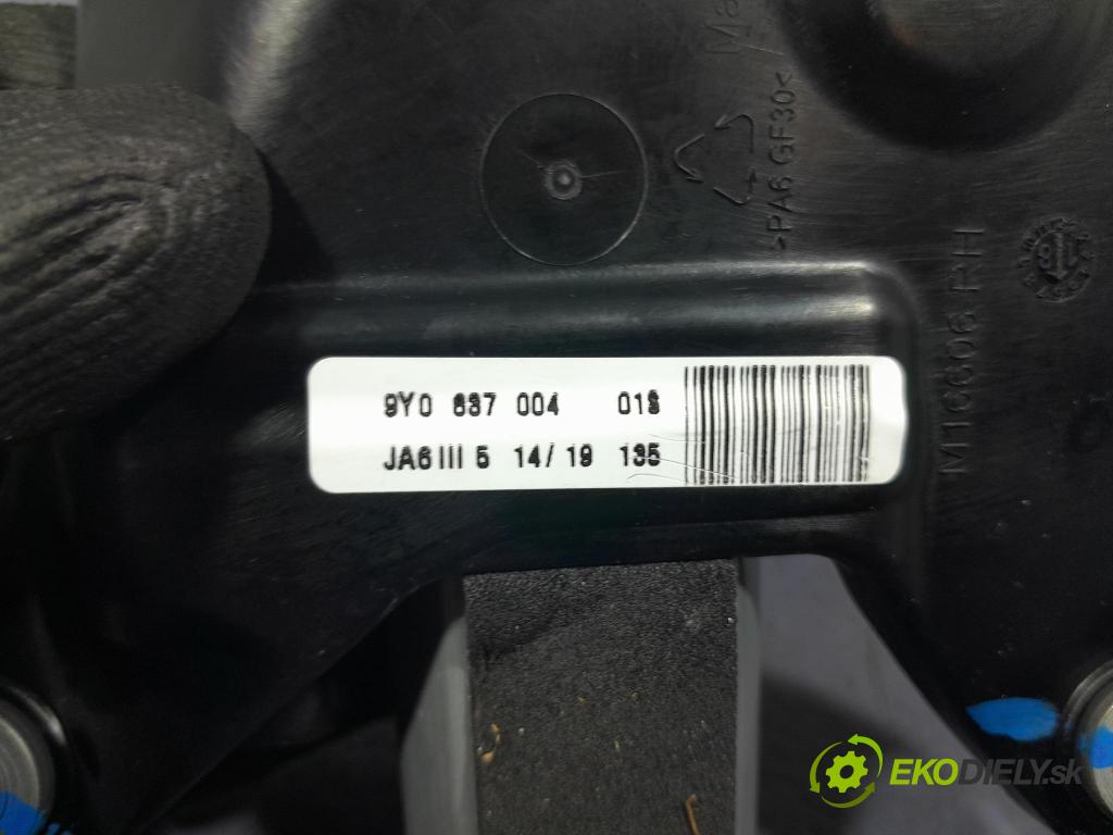 Porsche Cayenne 2019 zámok dvere Predné v pravo: 4F0837059A