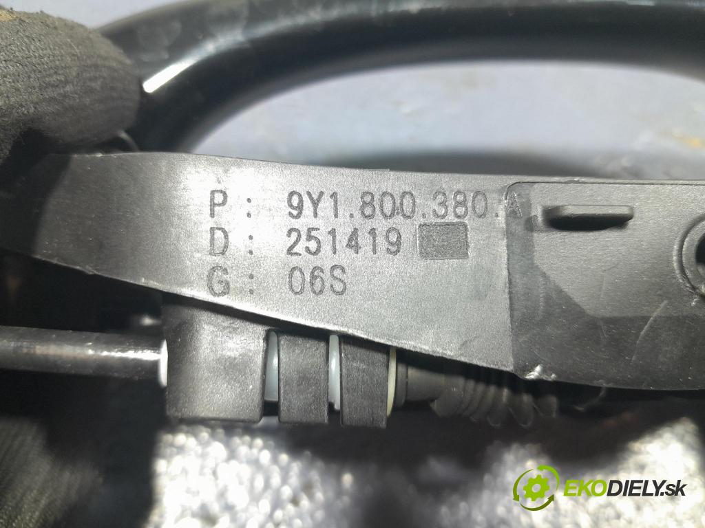 Porsche Cayenne 2019 klika před levá 9Y1800380A
