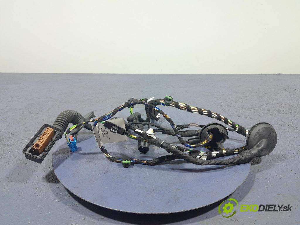 Porsche Cayenne 2019 instalace Elektrický: 9Y0971161FL