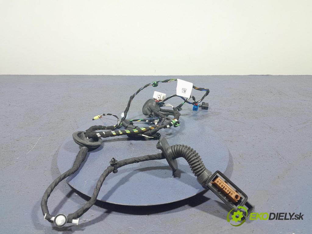 Porsche Cayenne 2019 instalace Elektrický: 9Y0971162BE
