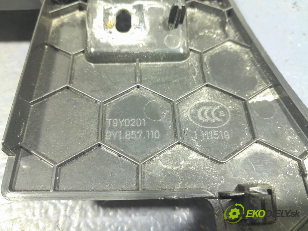Porsche Cayenne 2019 kryt Plast: Interiéry: 9Y1857110