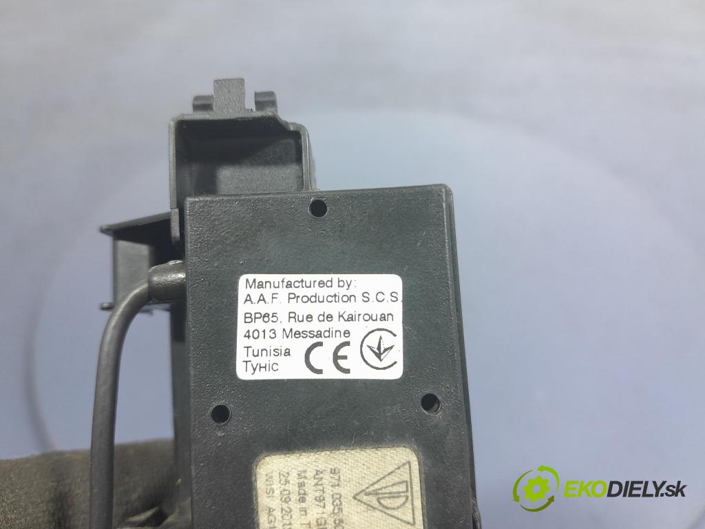 Porsche Cayenne 2019 Antena 971035500