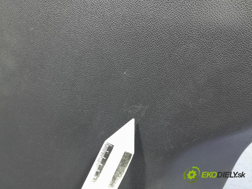 Porsche Cayenne 2019 kryt Plast: Interiéry: 760867292C