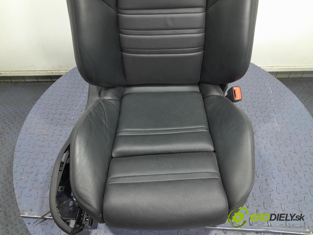 Porsche Cayenne 2019 Sedadlo spolujezdce