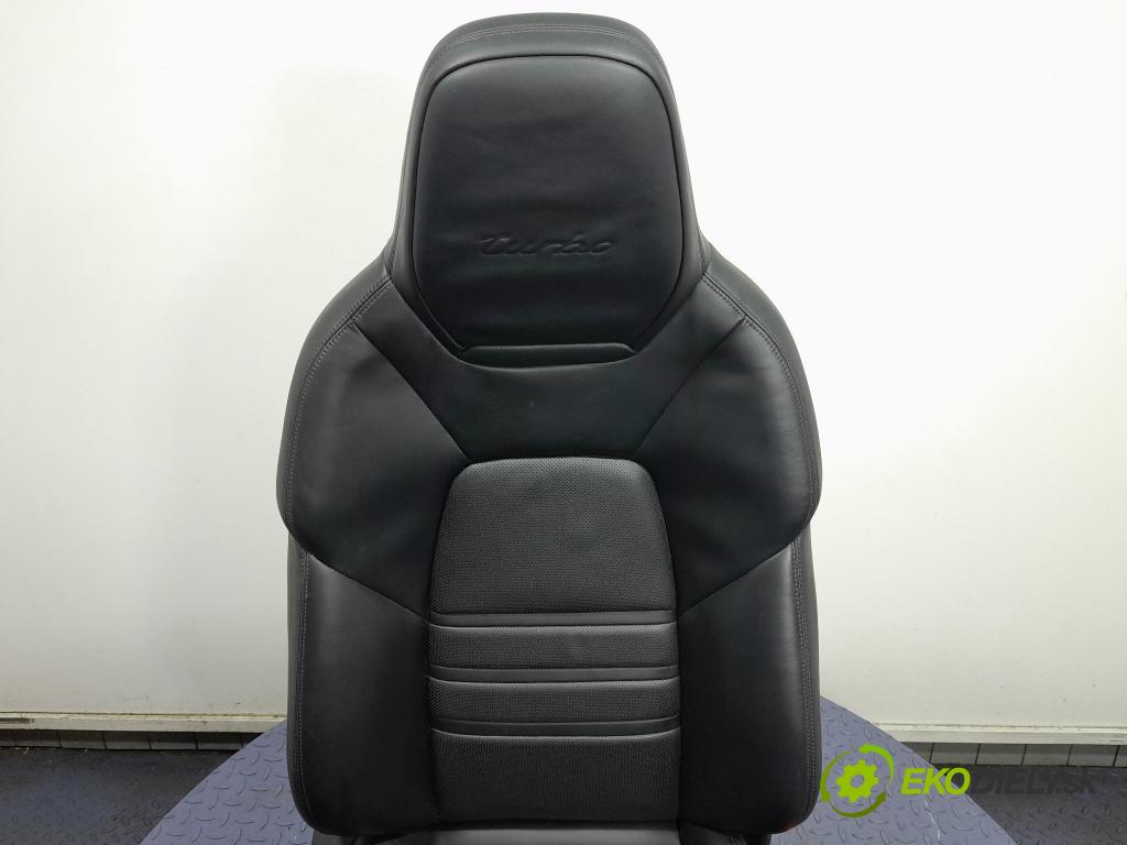 Porsche Cayenne 2019 Sedadlo spolujezdce