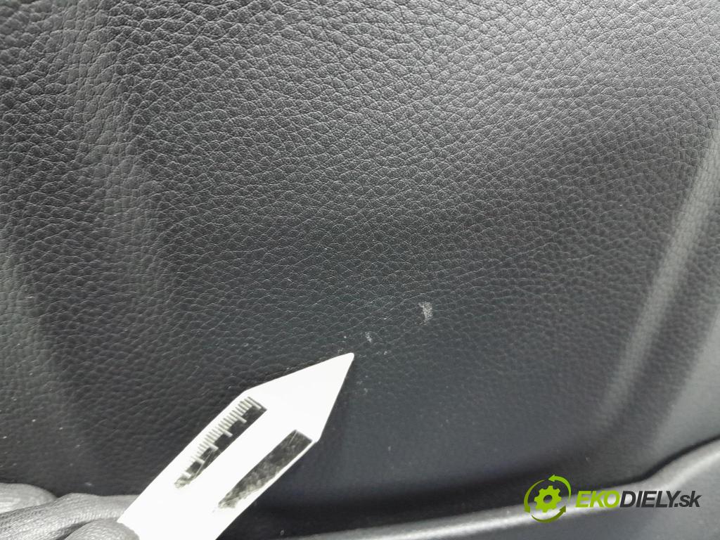 Porsche Cayenne 2019 Sedadlo spolujezdce