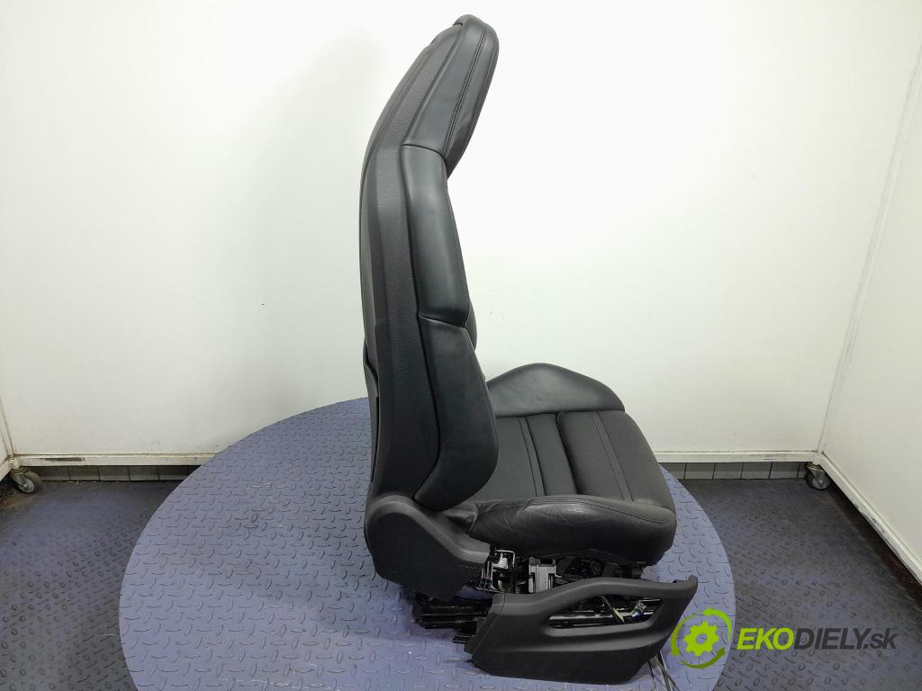 Porsche Cayenne 2019 Sedadlo spolujezdce