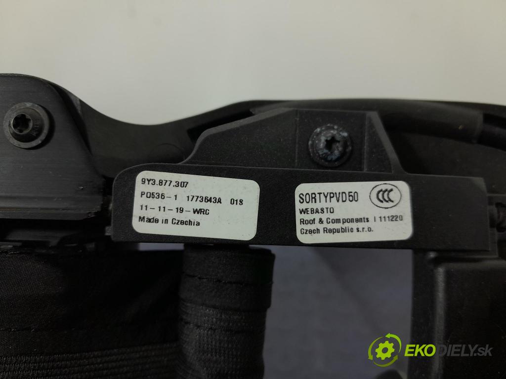 Porsche Cayenne 2019 roleta 9Y3877307